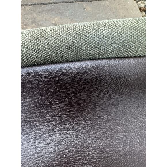 Lacrosse Shave Kit Travel Bathroom Make up Grooming - Olive Green/ Khaki - Picture 11 of 12